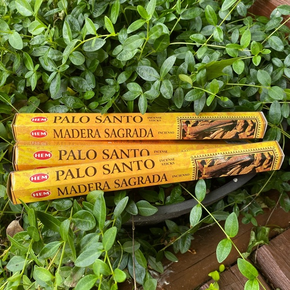 Hem Incense Sticks Palo Santo 3 Boxes (60 Sticks) - Picture 5 of 7